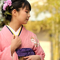 浴衣の着付けは無料？着物教室のよくある特典